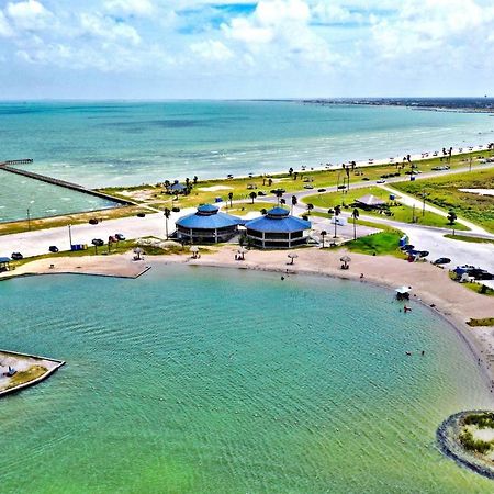 Rockport Waterfront Condo With A View Экстерьер фото